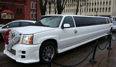 Лимузин Cadillac Escalade